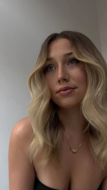 Bouncy blow-dry